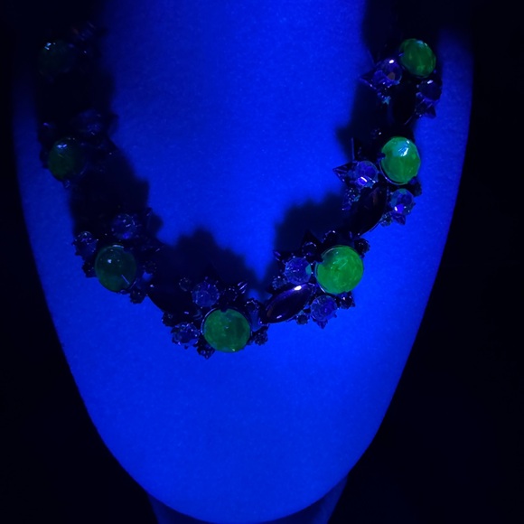 Rare Vintage Florenza Watermelon AB Uranium Glass Necklace - Picture 7 of 8